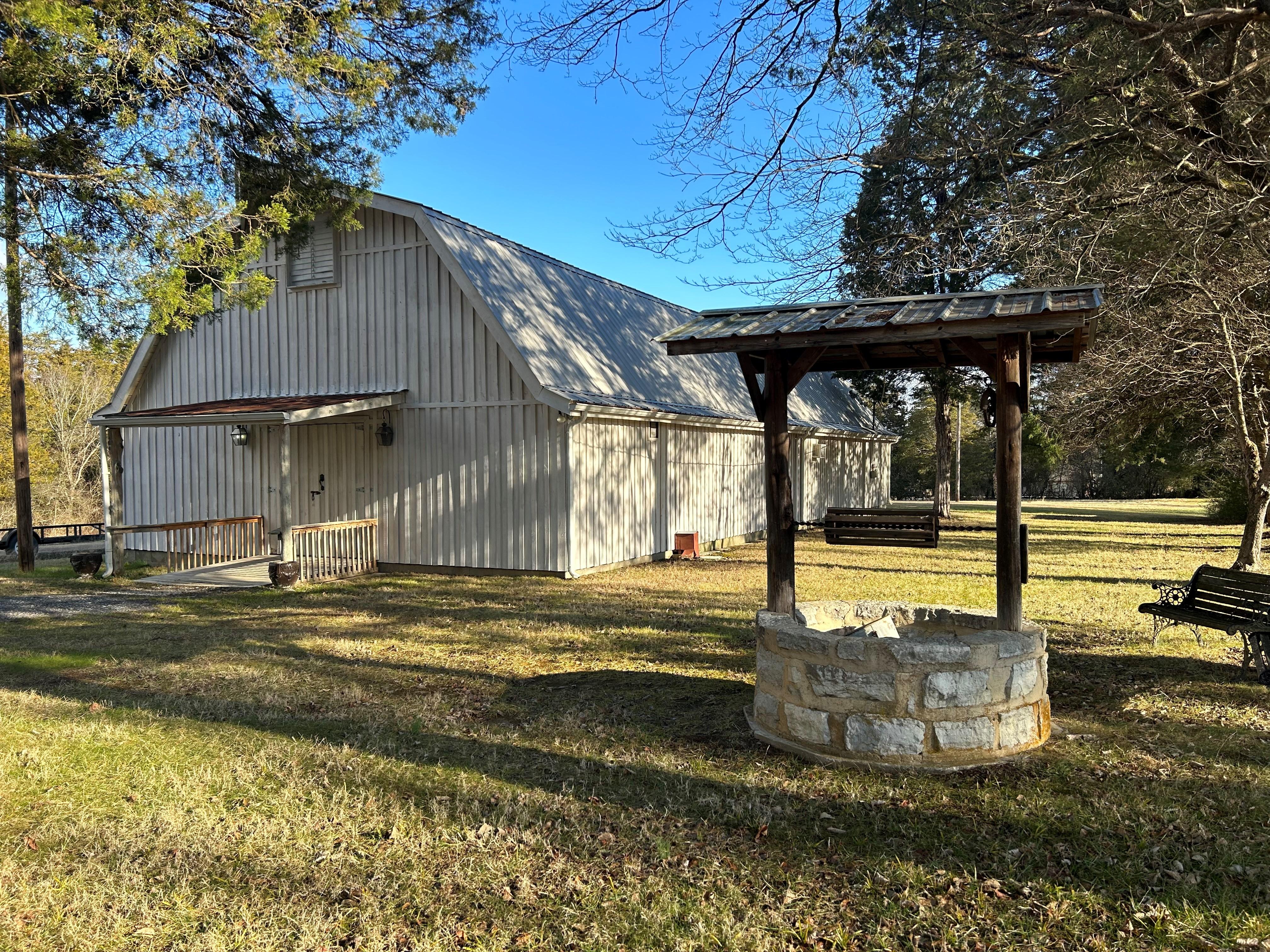 The Wedding Website of Alyssa Hyde and Cody Guinn