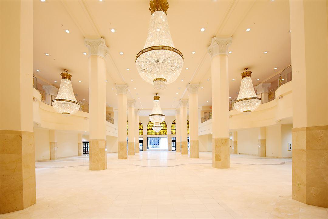 The Wedding Website of Shantavia Stone and Brian Edoimioya