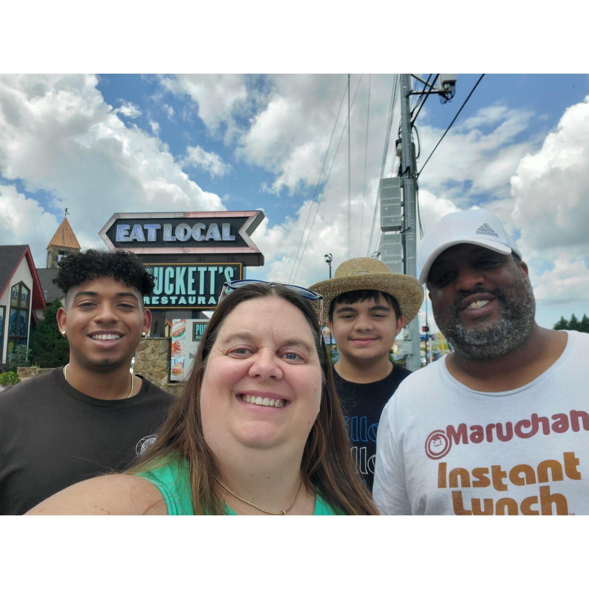 Family vacation to Gatlinburg, TN