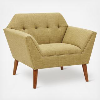 Newport Lounge