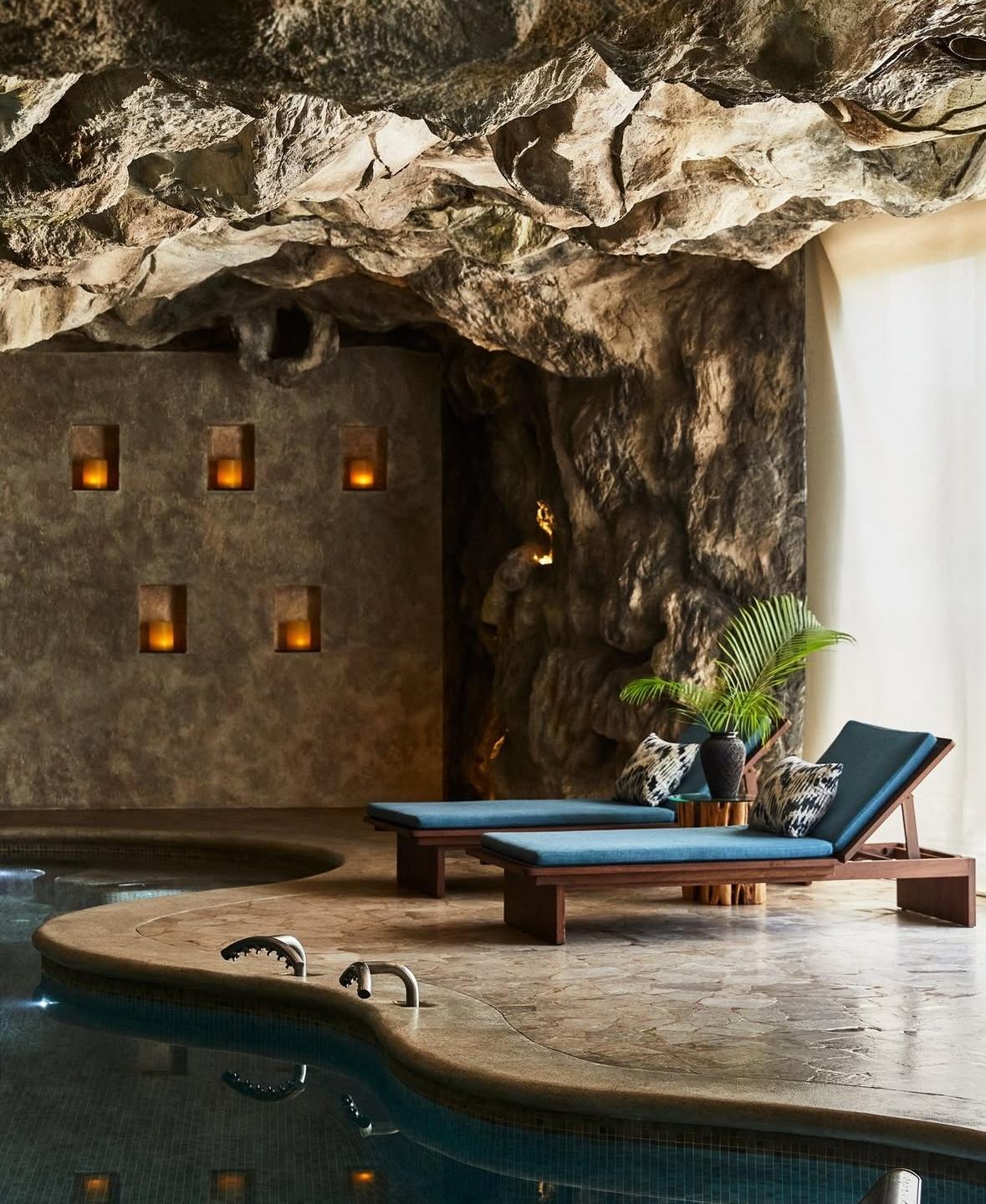 The Wedding Website of Lindsay Lara and Carlos Lara