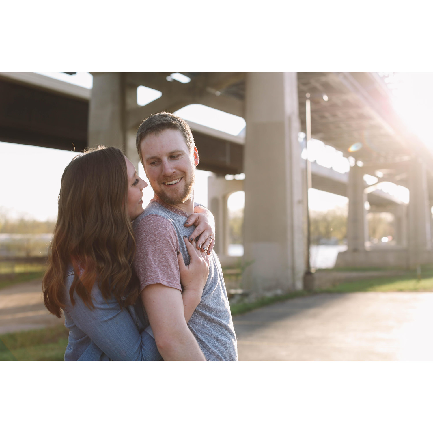 Engagement Photos: RMT Photography