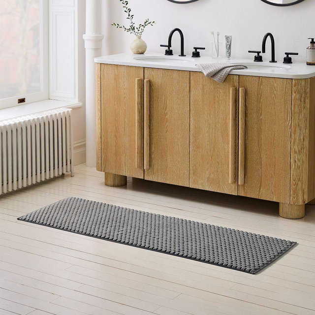 Elara Bath Runner, 20x60, Pewter