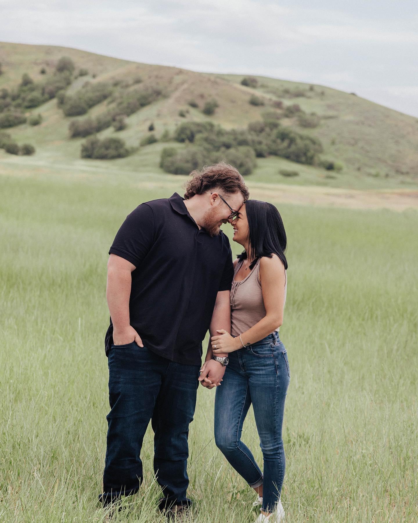 The Wedding Website of Chelsi Geary and Ethan Holdaway