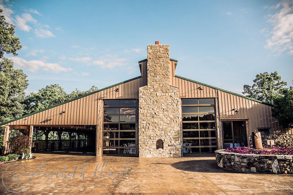 The Wedding Website of Elizabeth Mix and Tyler Sexton