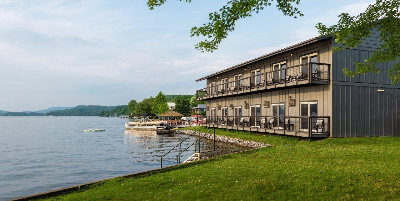 The Wedding Website of Chelsea Gazaille and Justin Colf
