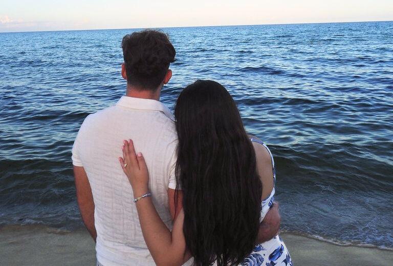 The Wedding Website of Amanda Rodriguez and Cameron Anderson