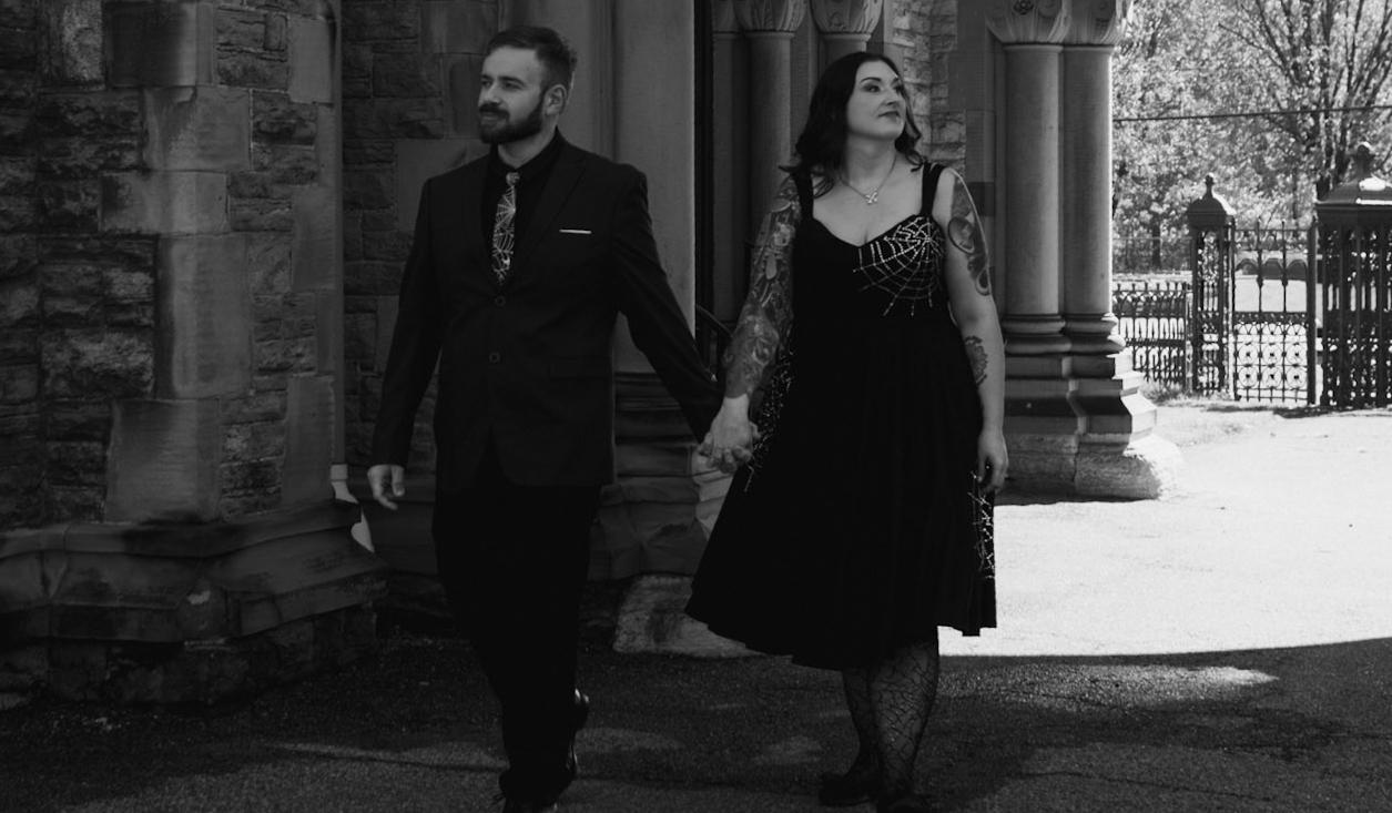 The Wedding Website of Robert Briggs and Kristen Morris