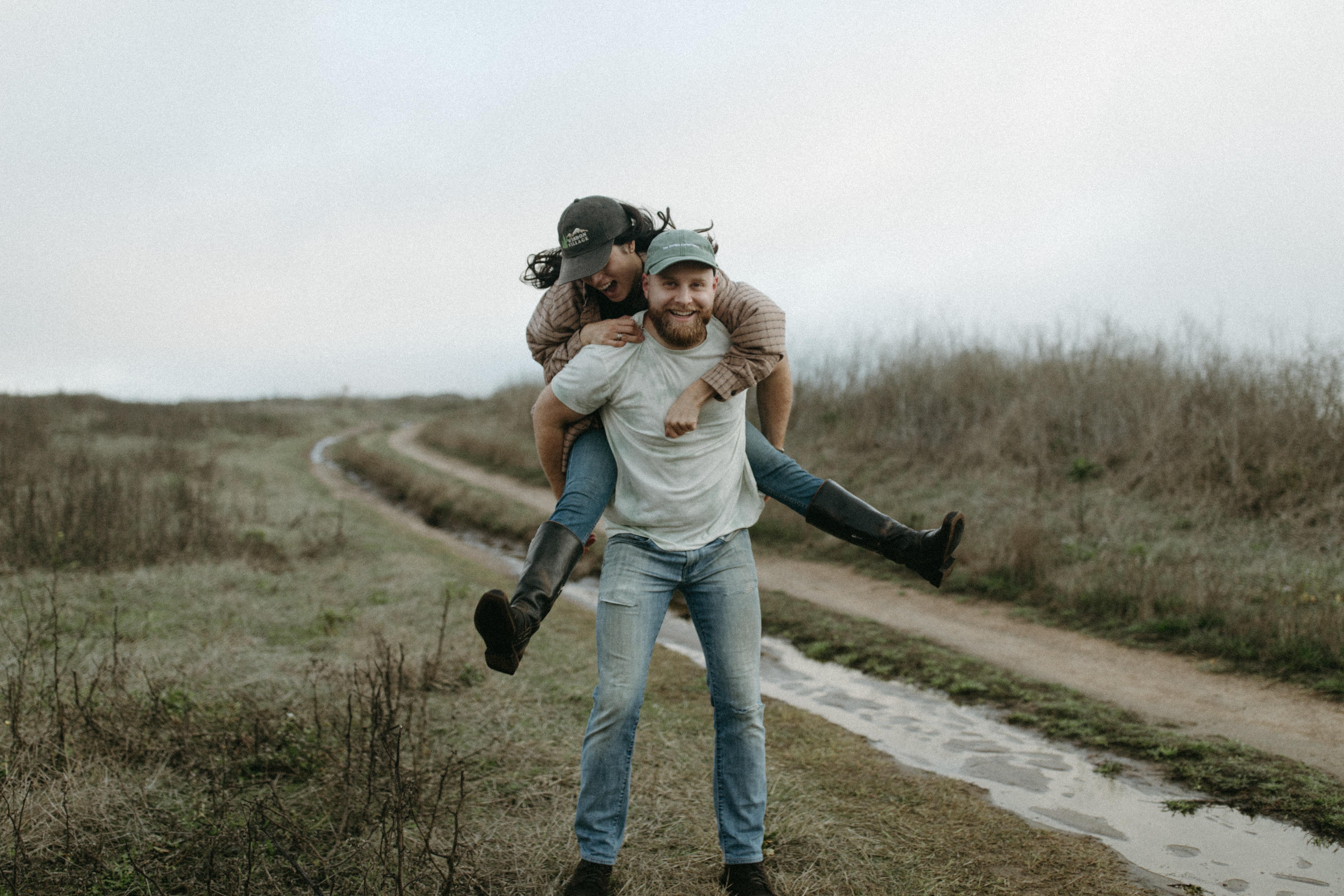 The Wedding Website of Gabrielle Barnard and Ryan Eads