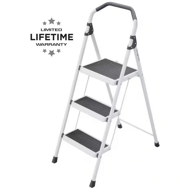 Cosco 3-Step Foldable Ladder
