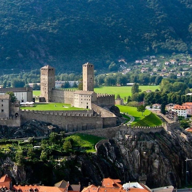 Bellinzona Castles Cultural Visit