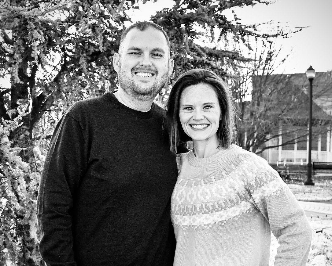 The Wedding Website of Leslie Sanders and Matthew Steele