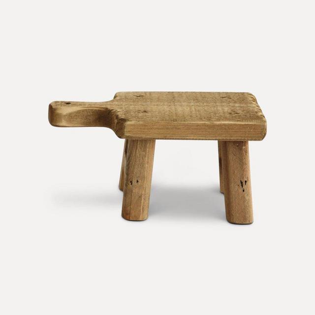 Crosby Pedestal
