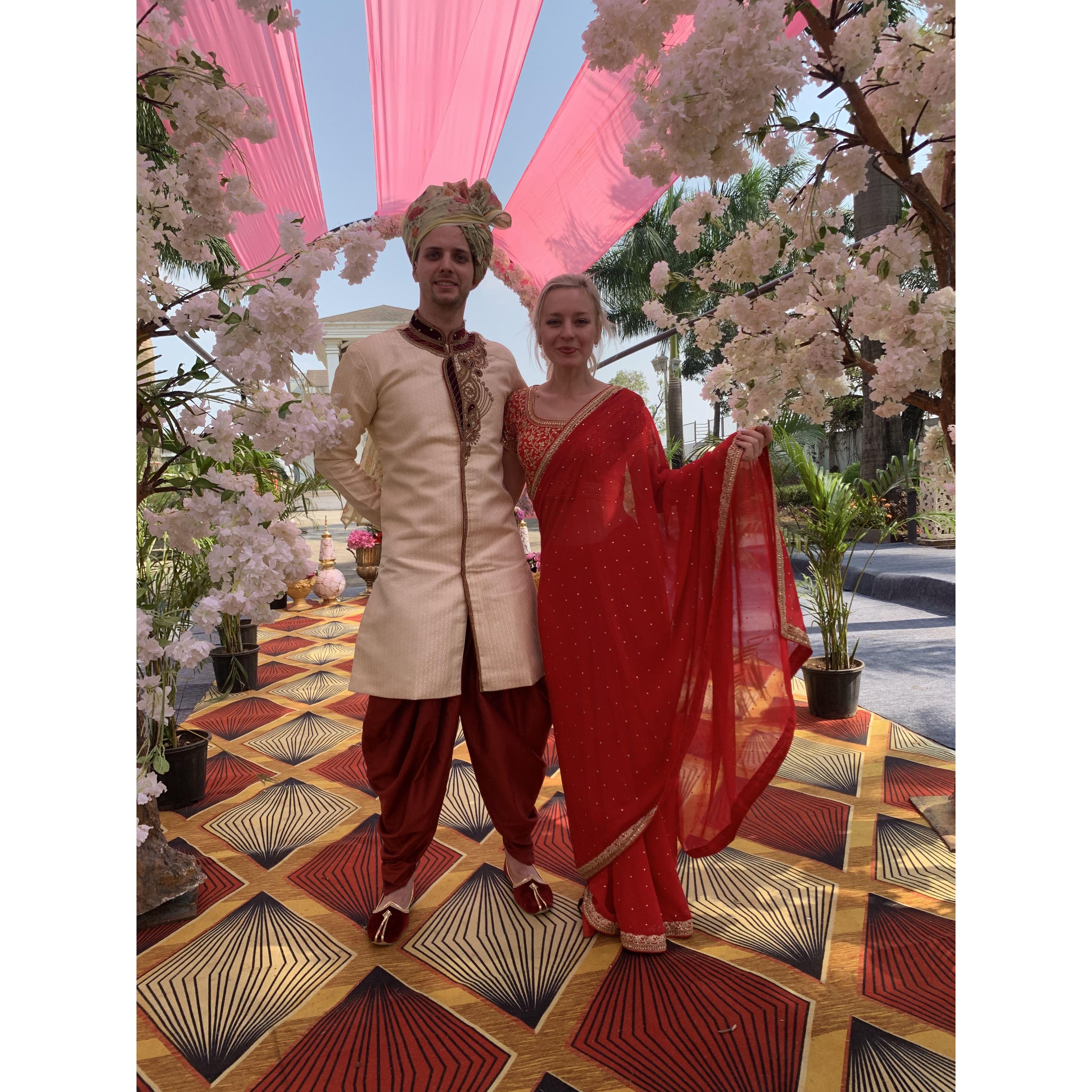 The one we almost got married in India / Эпизод когда мы почти поженились в Индии / Das eine in dem wir fast in Indien geheiratet hätten.