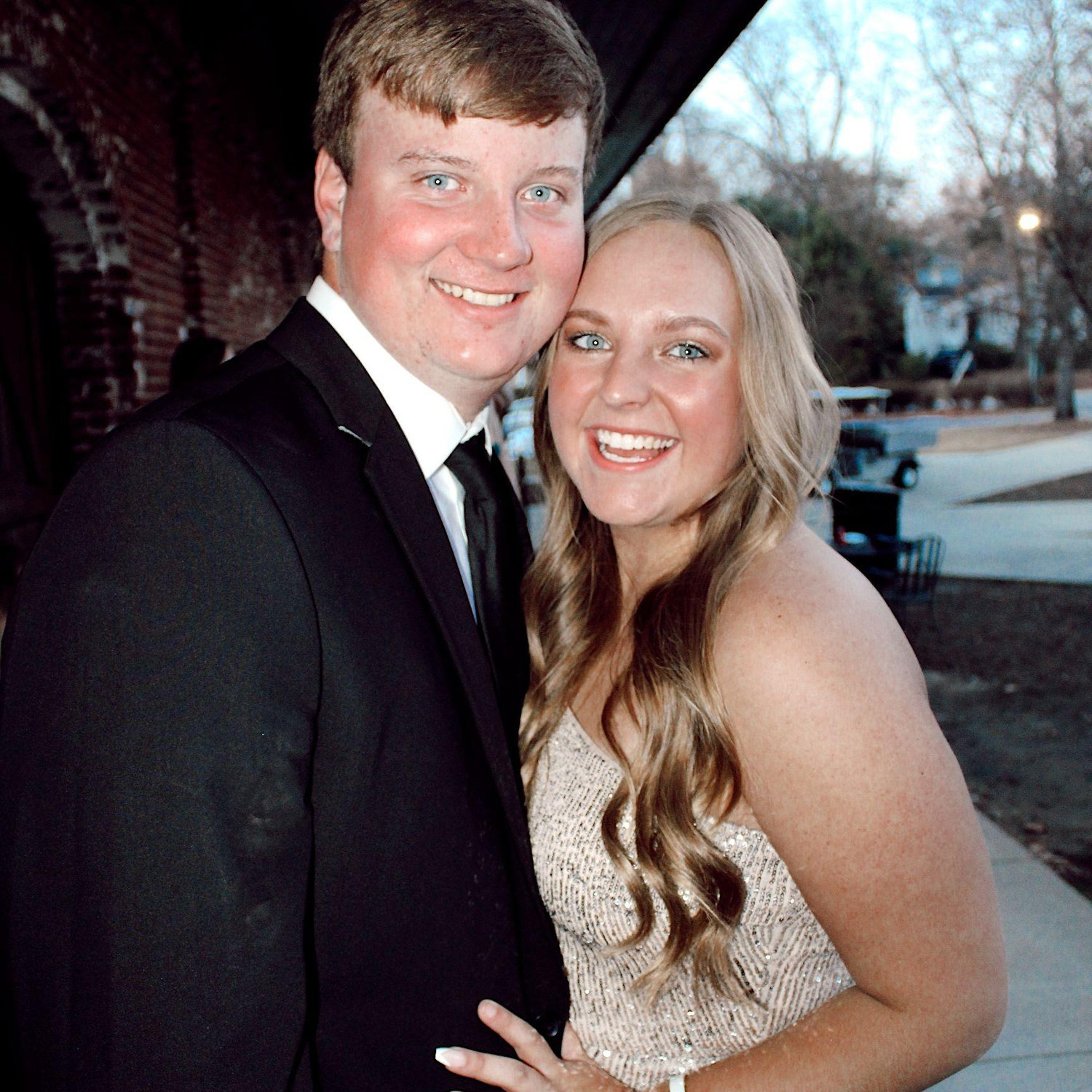 Alpha Gamma Delta Freshman Year Formal!