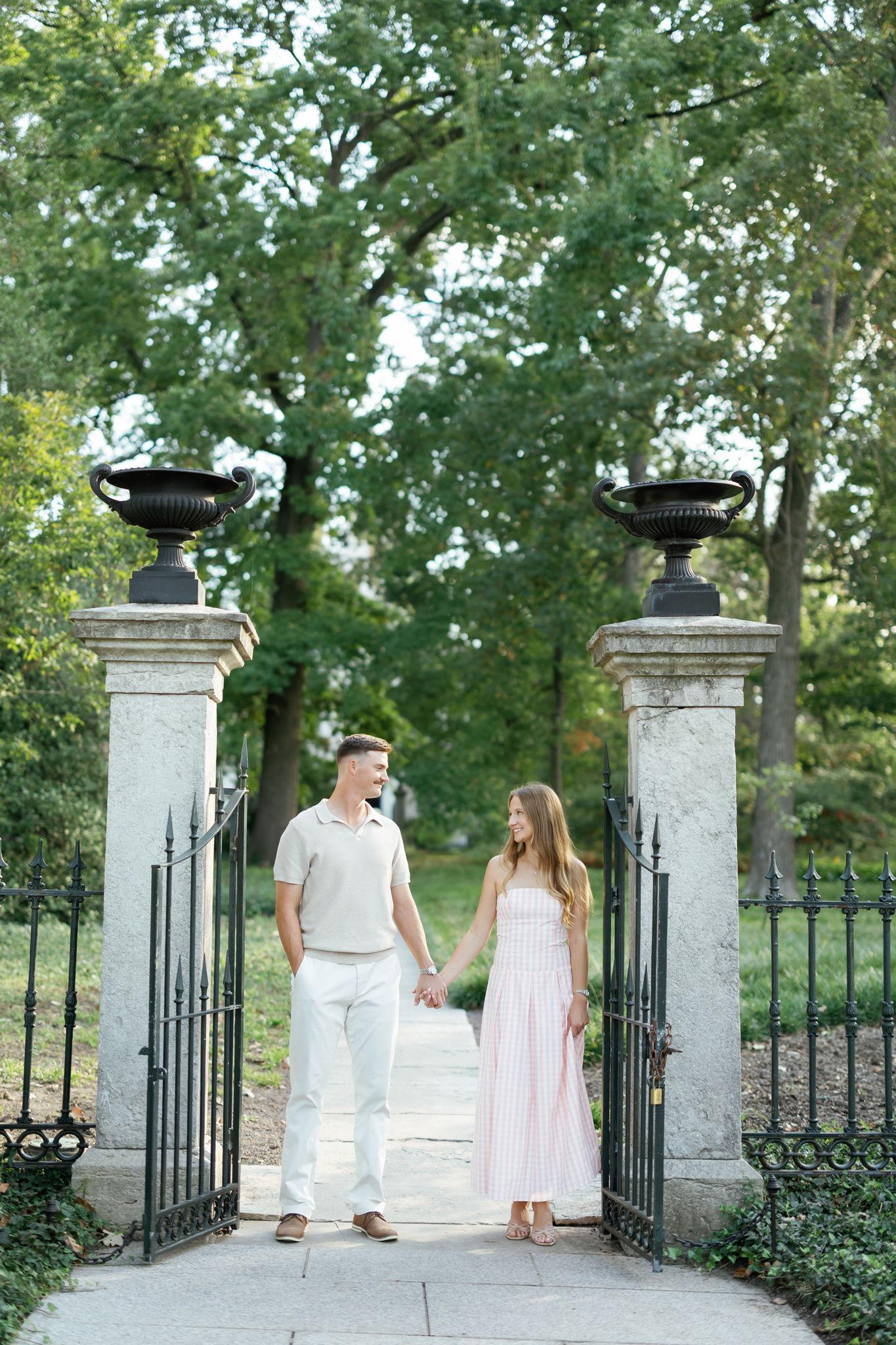 The Wedding Website of Sara Burch and Breven Yarbro