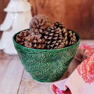 Lastra Holiday Figural Deep Bowl