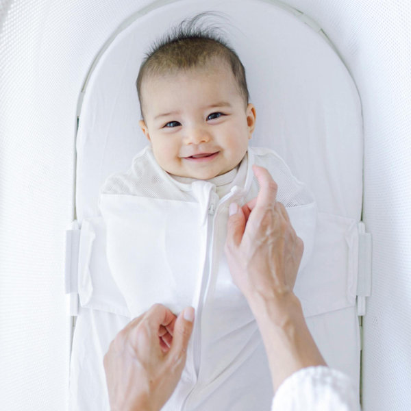 ベビーサタン ベビーニュート Happiest Baby, Snoo Baby Bassinet ベビーサタン ベビーニュート