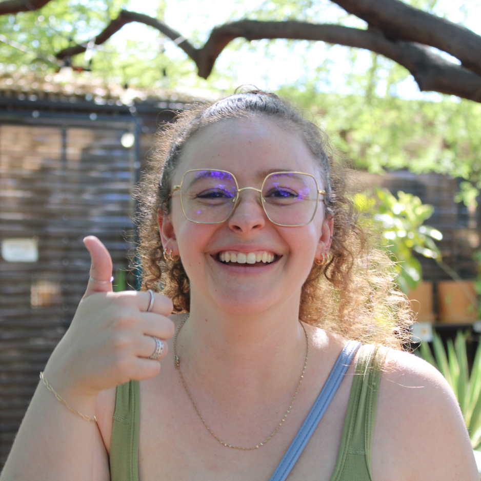 Photographer's Assistant, Nicole Kalucki