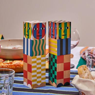 Everybody Salt & Pepper Grinder (Black)