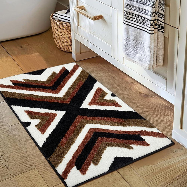 Tyrot Boho Bathroom Rugs Non Slip Washable Western Aztec Bath Mats Rugs for Bathroom Floor Fluffy Plush Soft Absorbent Farmhouse Carpet for Shower, Kitchen, Entryway, 20x32 inch, WhiteBrown