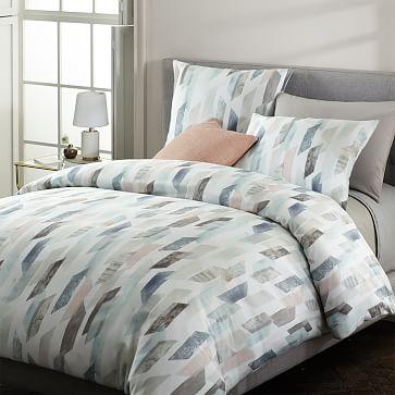 400-Thread-Count Organic Sateen Crystal Geo Duvet Cover--Queen