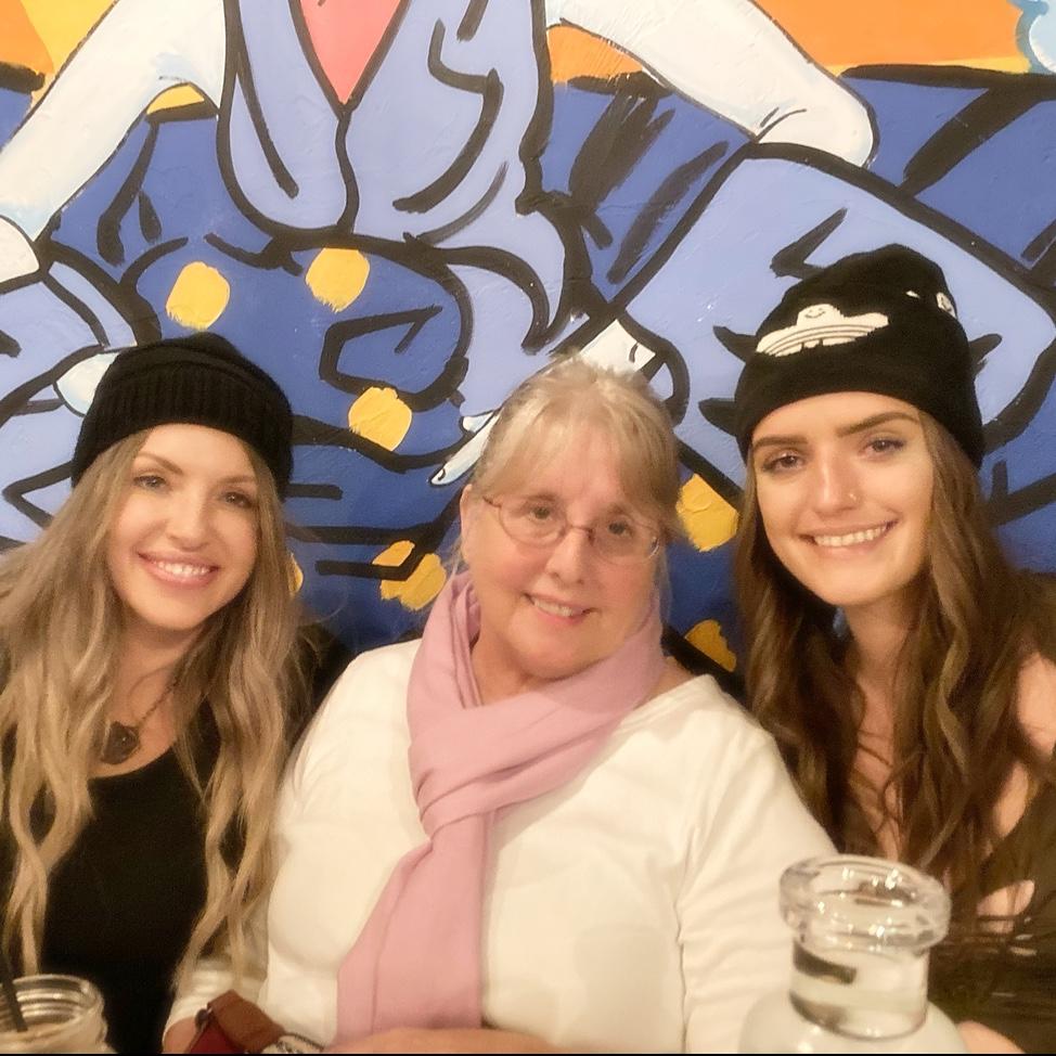 The Pridemore Ladies 💕
