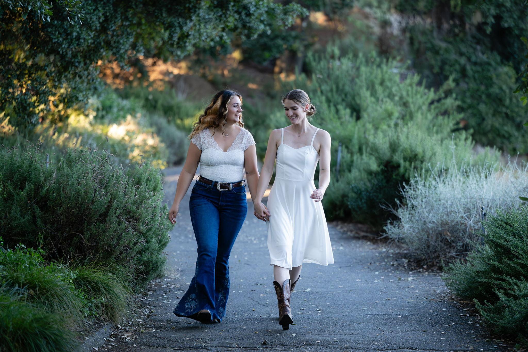 The Wedding Website of Grace Marcus and Morgan Woolley