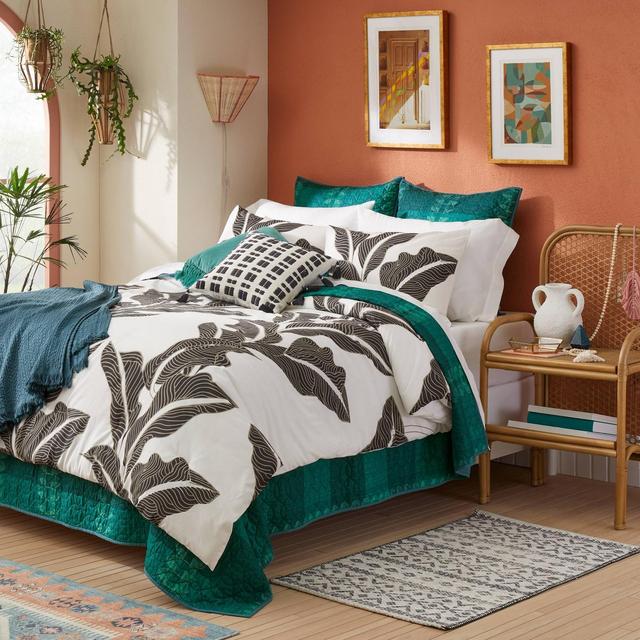 7pc King Mariposa Bed in a Bag Comforter & Sheets Set Botanical Leaf Print Cream/Black - Opalhouse™ designed with Jungalow™
