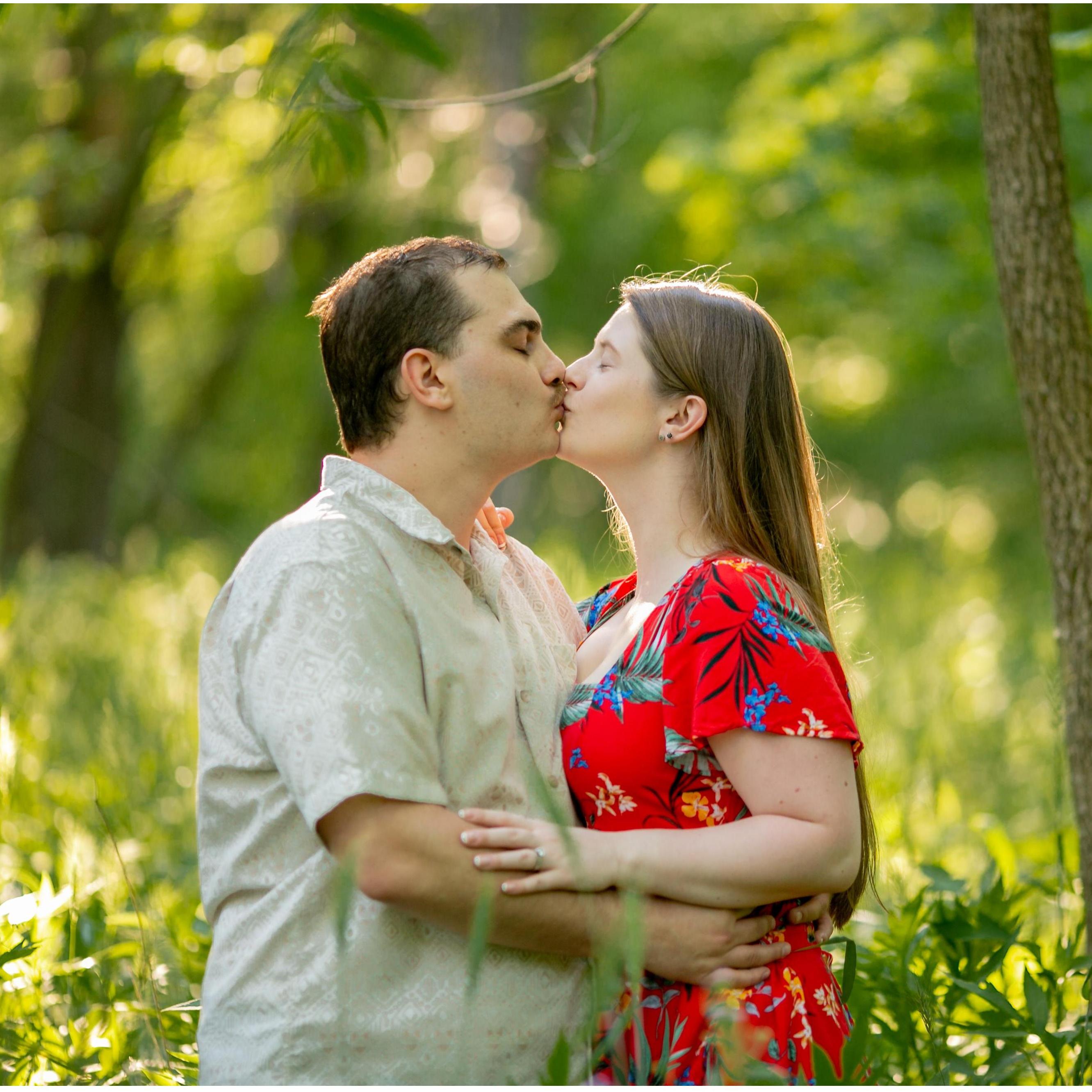 Engagement Photos at Highbanks Metro Park