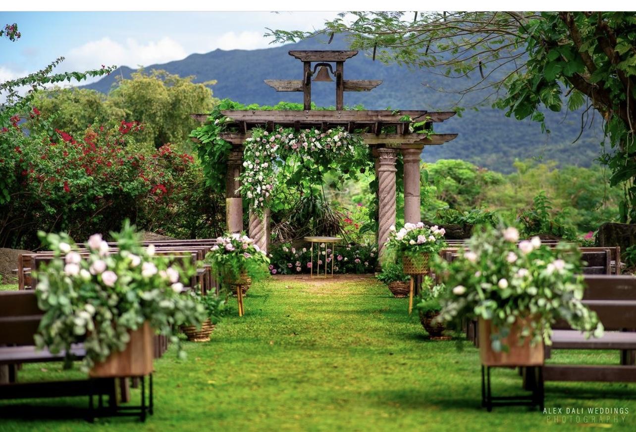 The Wedding Website of Vivian Velez and Jonathan Class