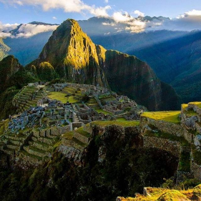 Hiking Machu Picchu