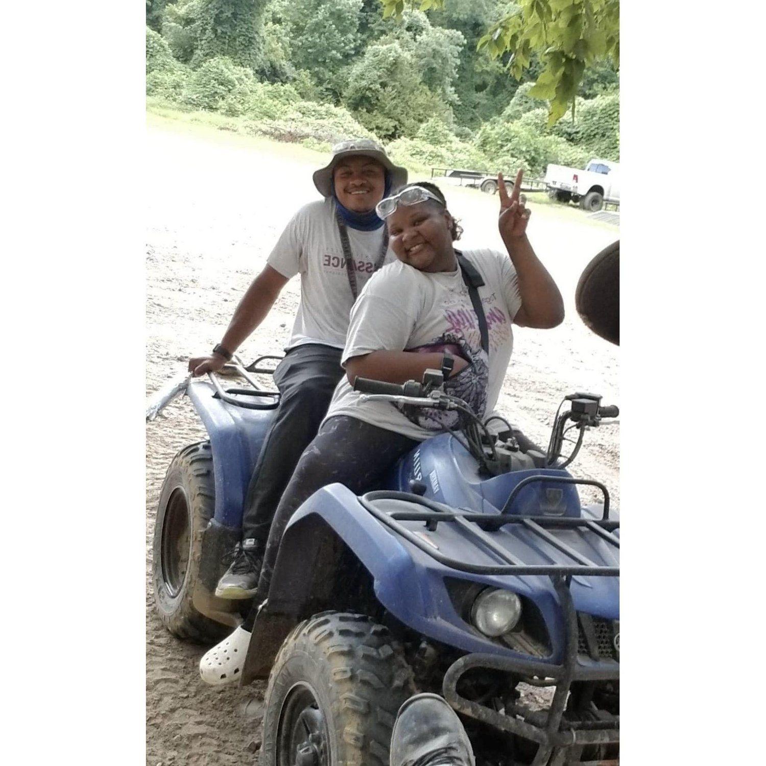 Always on the trails if our phones are going to voicemail!🤣
