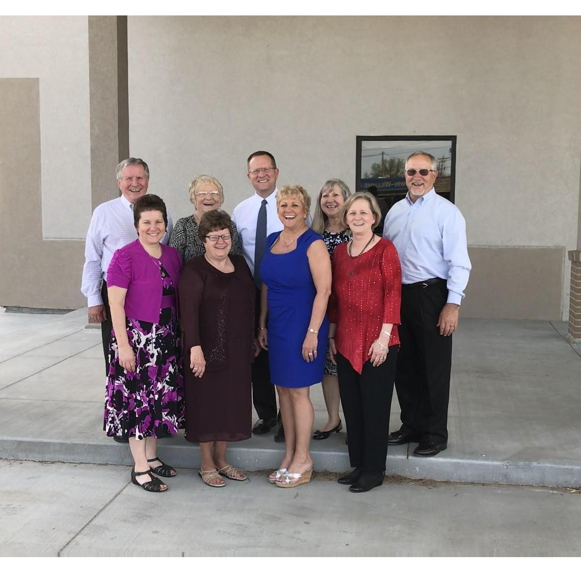 Theresa's family (minus Vince) at wedding May 2018 in Great Bend, KS.