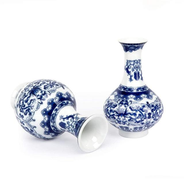 Exqelf Small Ceramic Flower Vases Set of 2, Blue and White Porcelain Vases Set, Decorative Vase for Home Decor Classic Chinese Bottle Vase