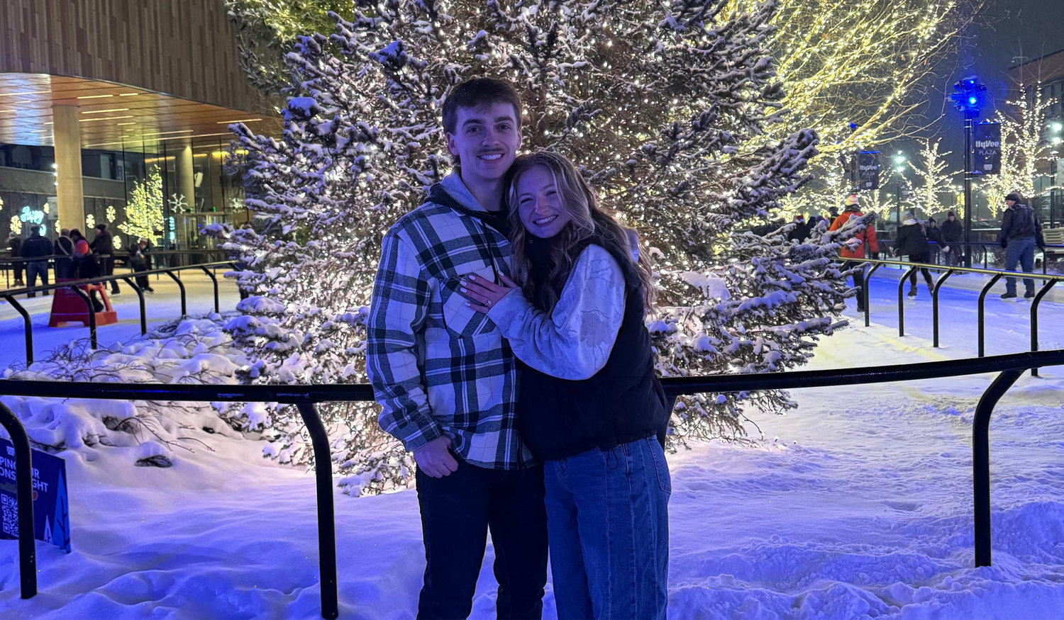 The Wedding Website of Lindsay Cox and Jake Torvinen