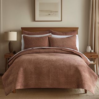 Velvet Stitch 3-Piece Quilt Set