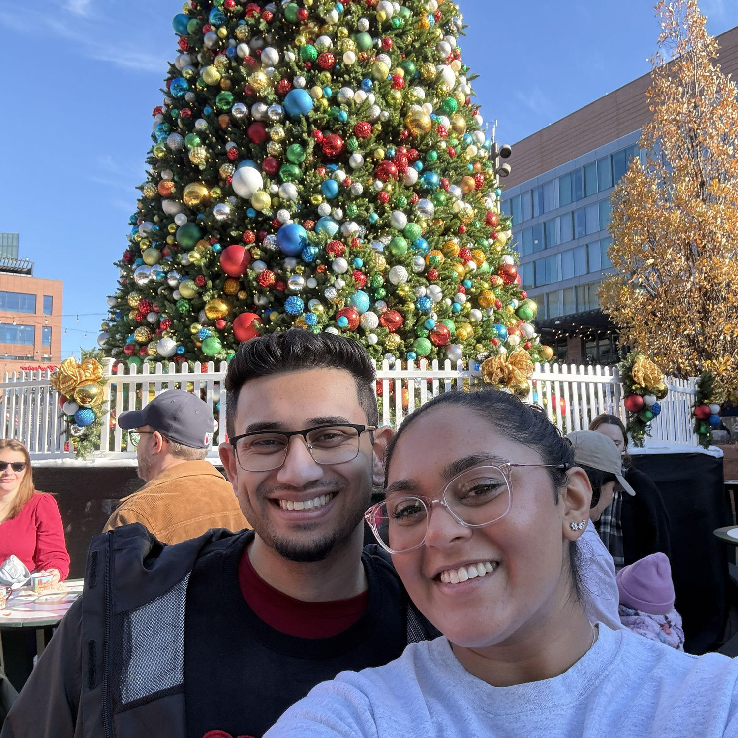 Exploring the famous Christkindlmarket in Wrigleyville; Chicago's famous German Christmas Market