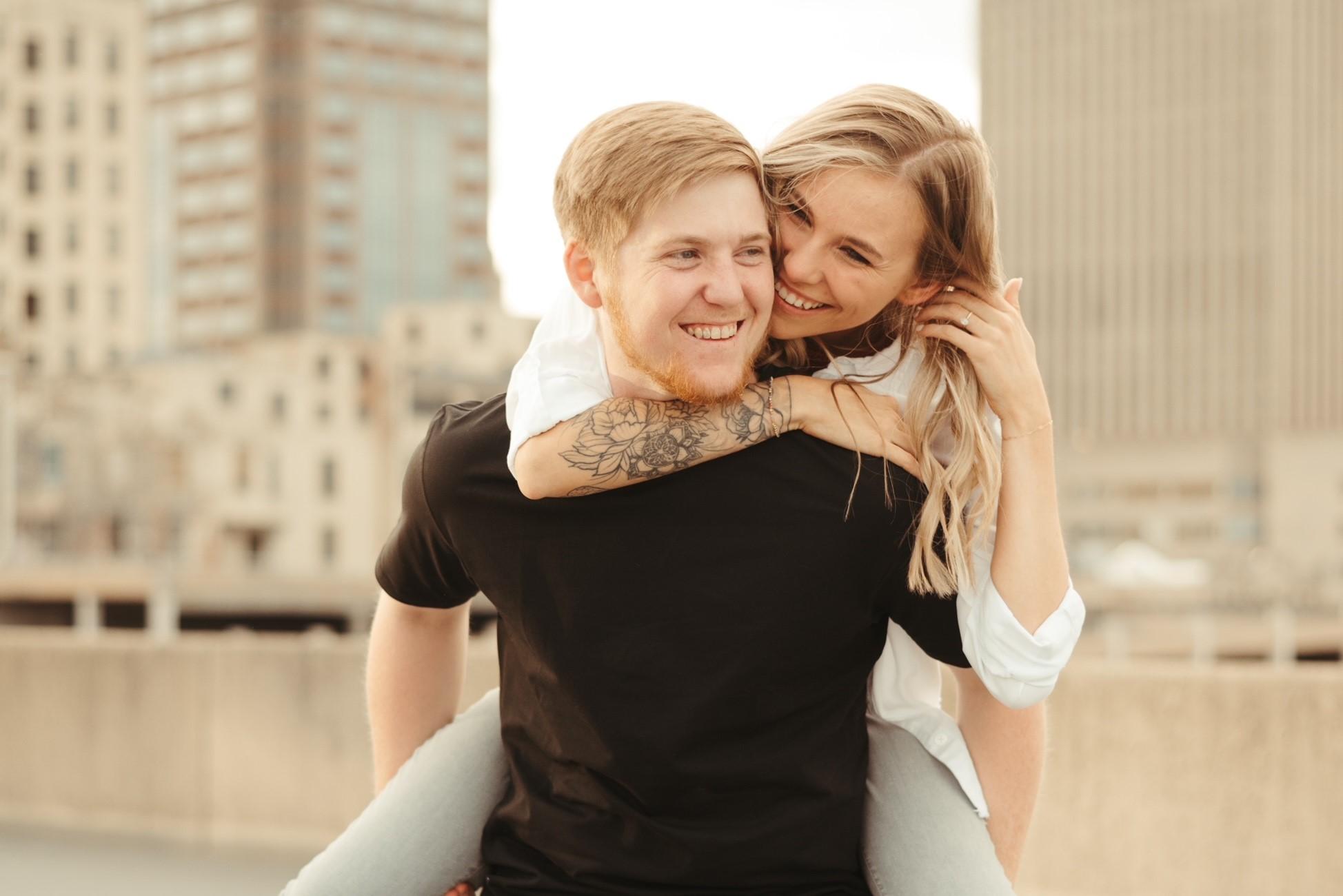 The Wedding Website of Hannah Lyons and Zach Holliday