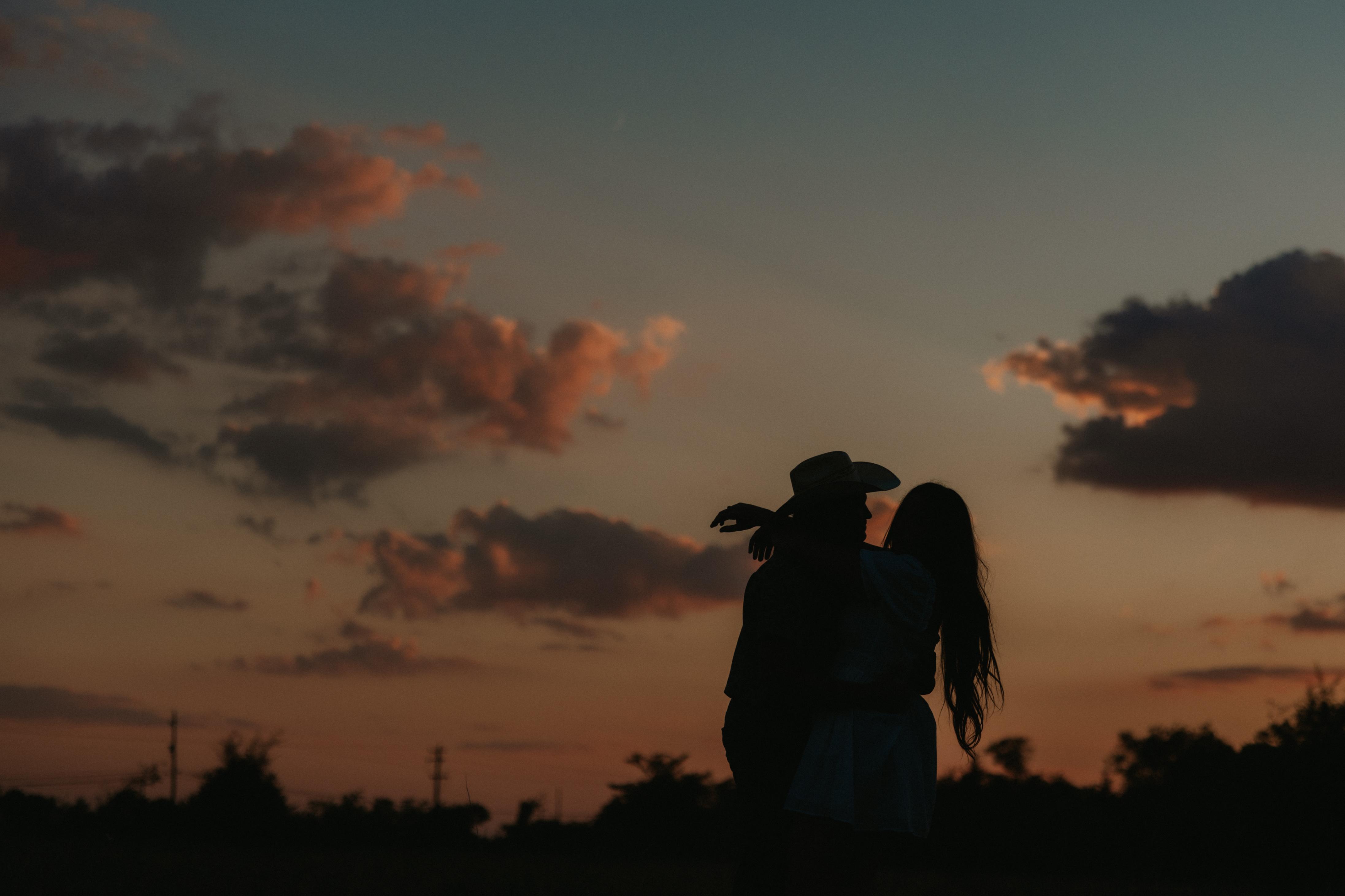 The Wedding Website of Lauryn McGrath and Logan Houser