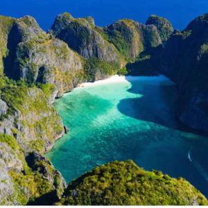 Koh Phi Phi Full-Day Island Tour
