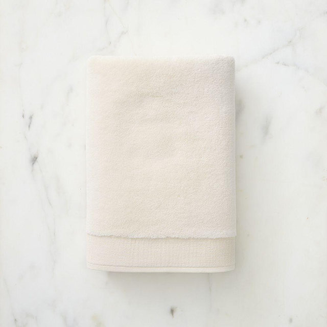 Luxe Fibrosoft Bath Towel, Ivory