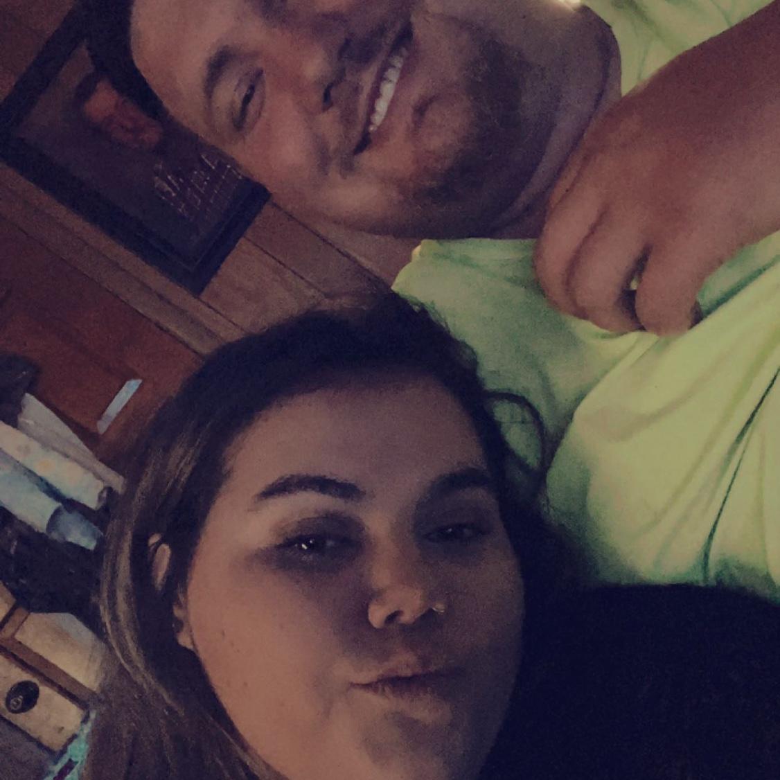 😘