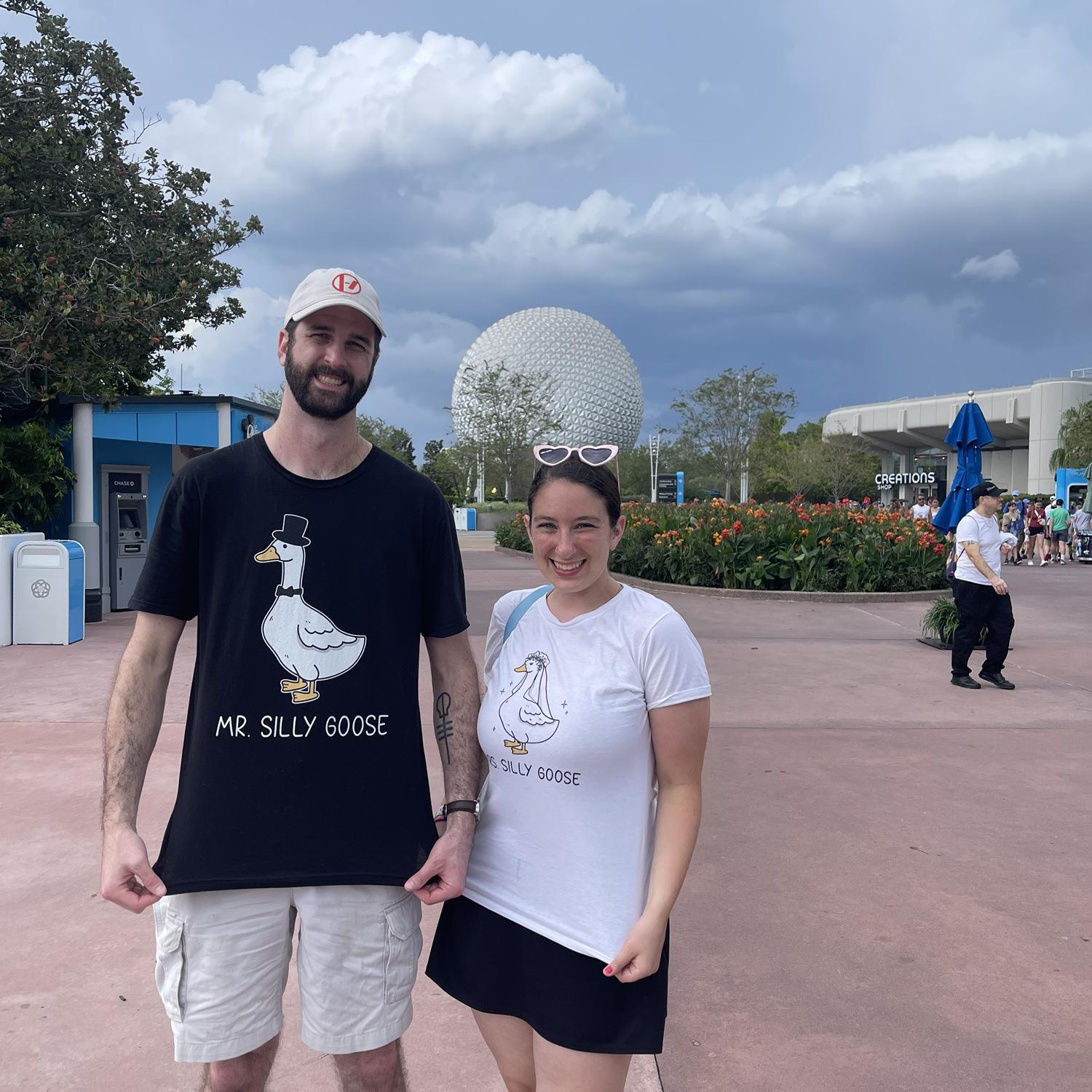 Big fans of matching shirts