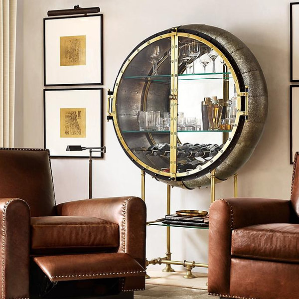 Porthole Bar