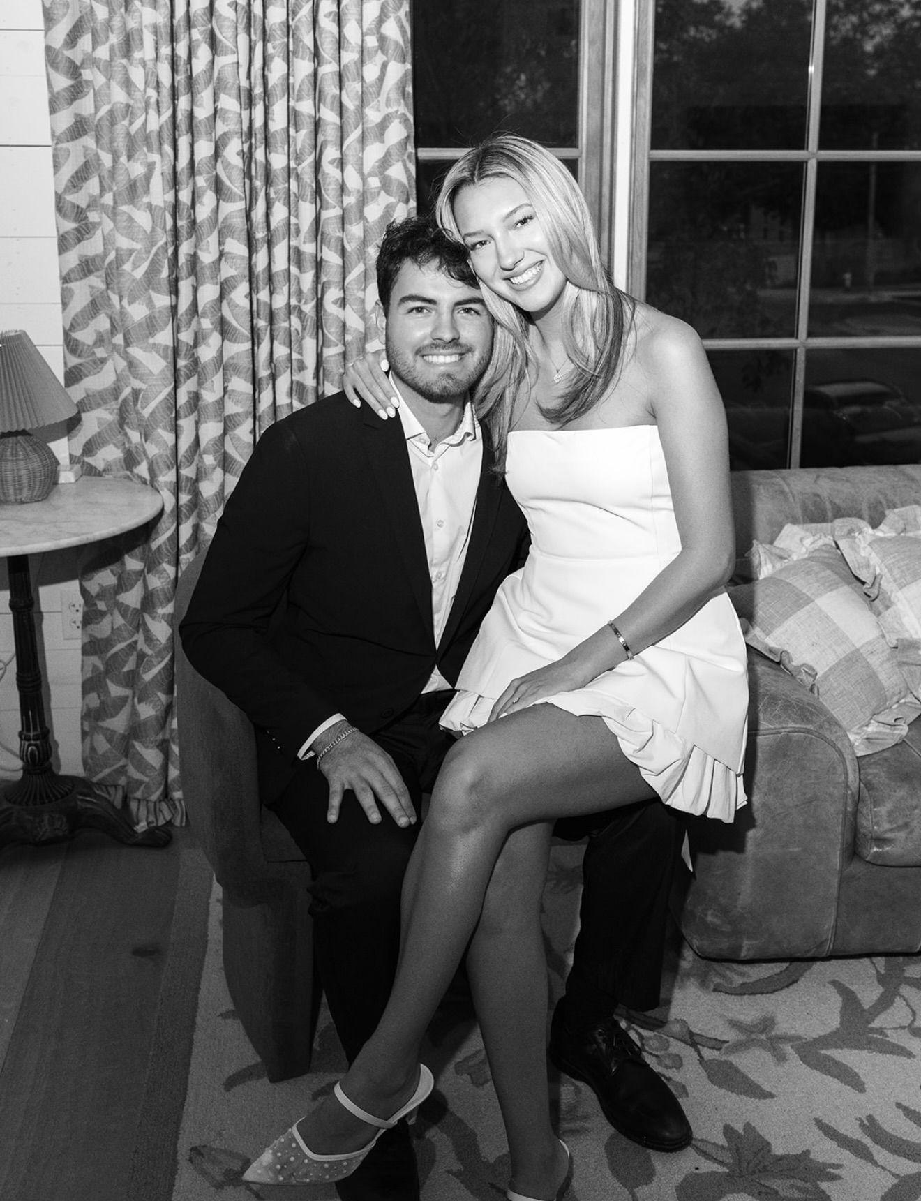 The Wedding Website of Jiselle Adams and Blake Treviño