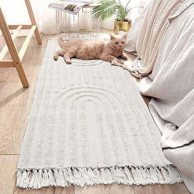 LEEVAN Boho Runner Rug 2'x5' Washable Woven Beige Bedroom Rug Tufted Farmhouse Kitchen Rugs with Tassels Bohemian Rainbow Hallway Runner Rug for Bathroom/Laundry Room/Living Room Accent Rug