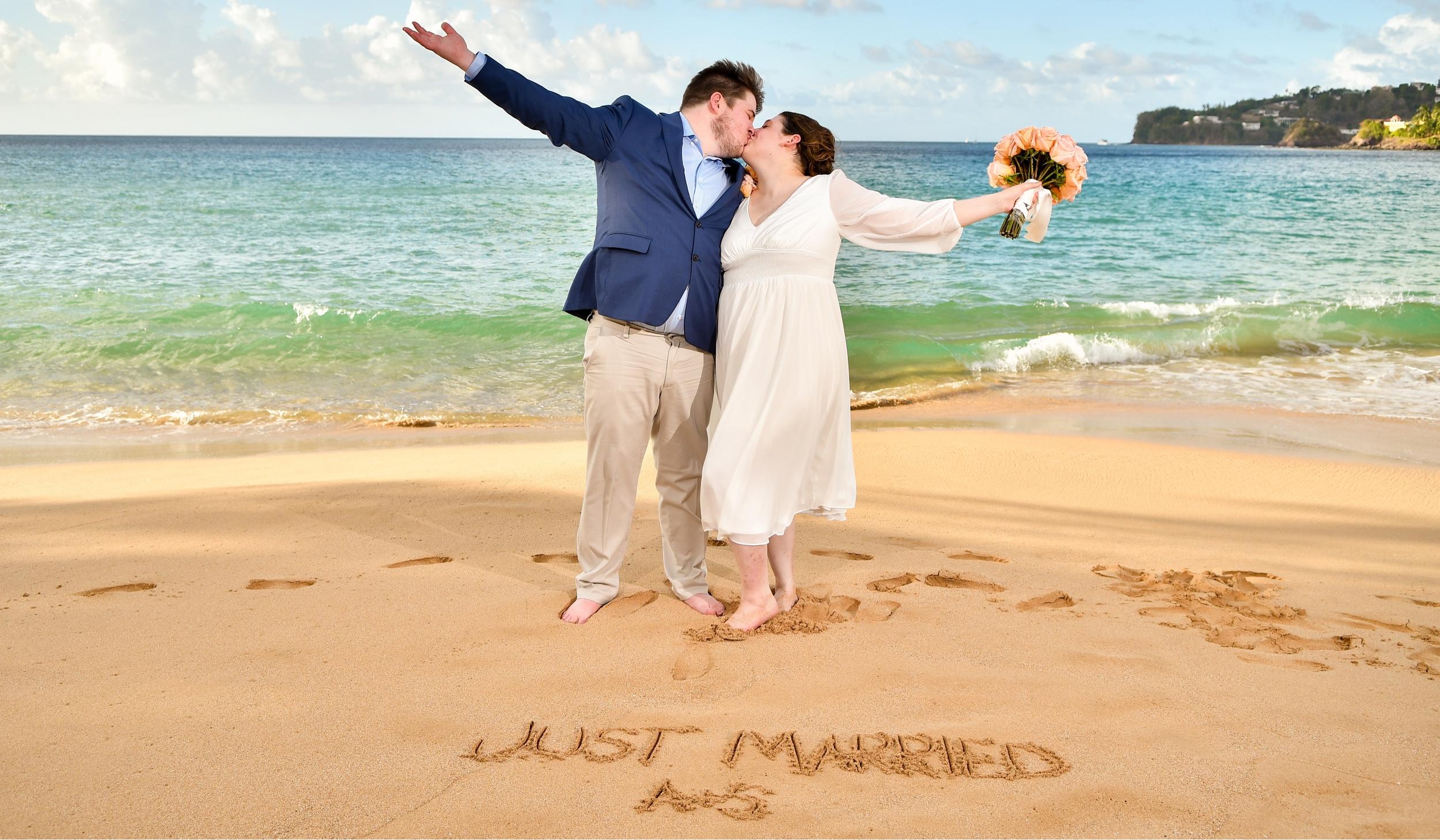 The Wedding Website of Alison Bergin and Samuel Paulson