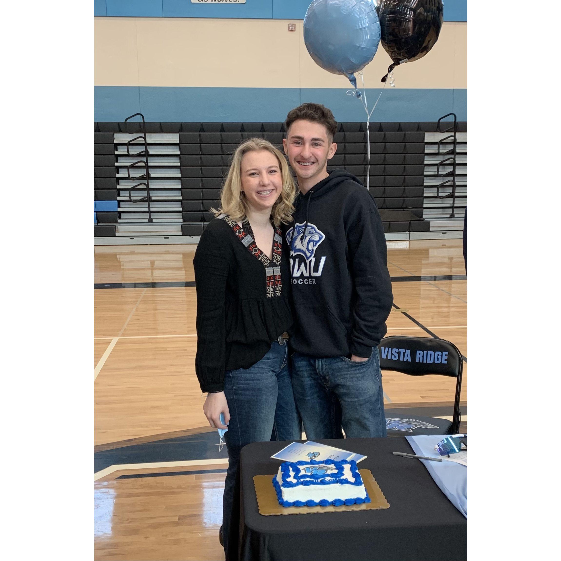Garrett signing to Dakota Wesleyan University