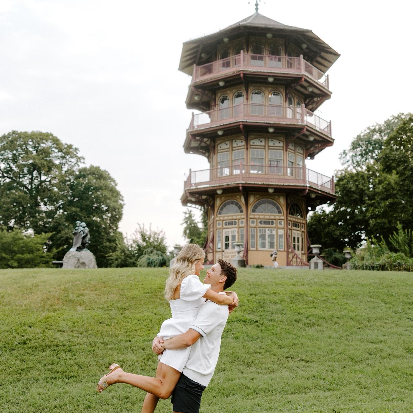 Engagement pictures in Patterson Park!